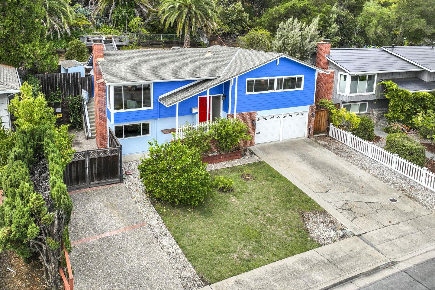 3622 Farm Hill Boulevard