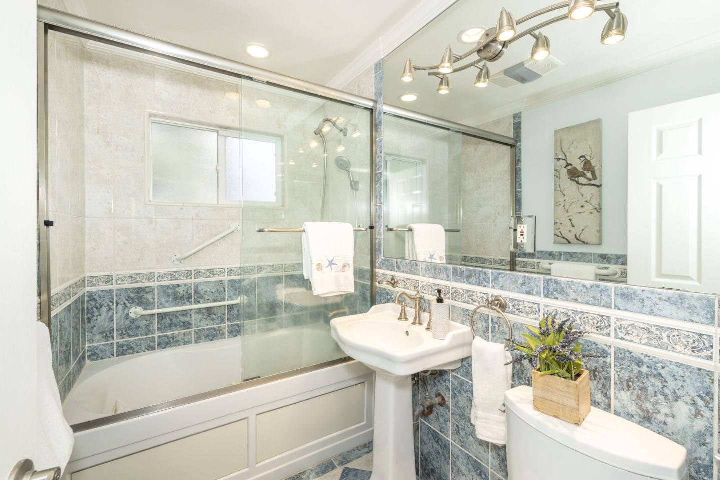 3622 Farm Hill Boulevard