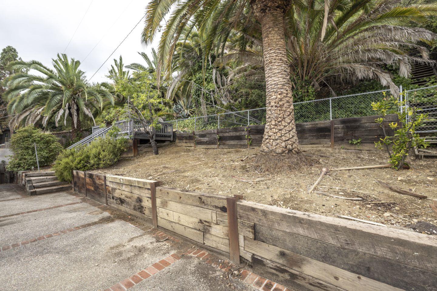 3622 Farm Hill Boulevard