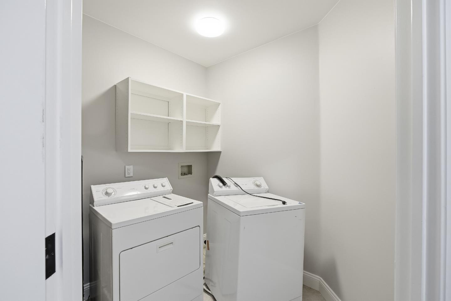 200 Sheridan Avenue 305