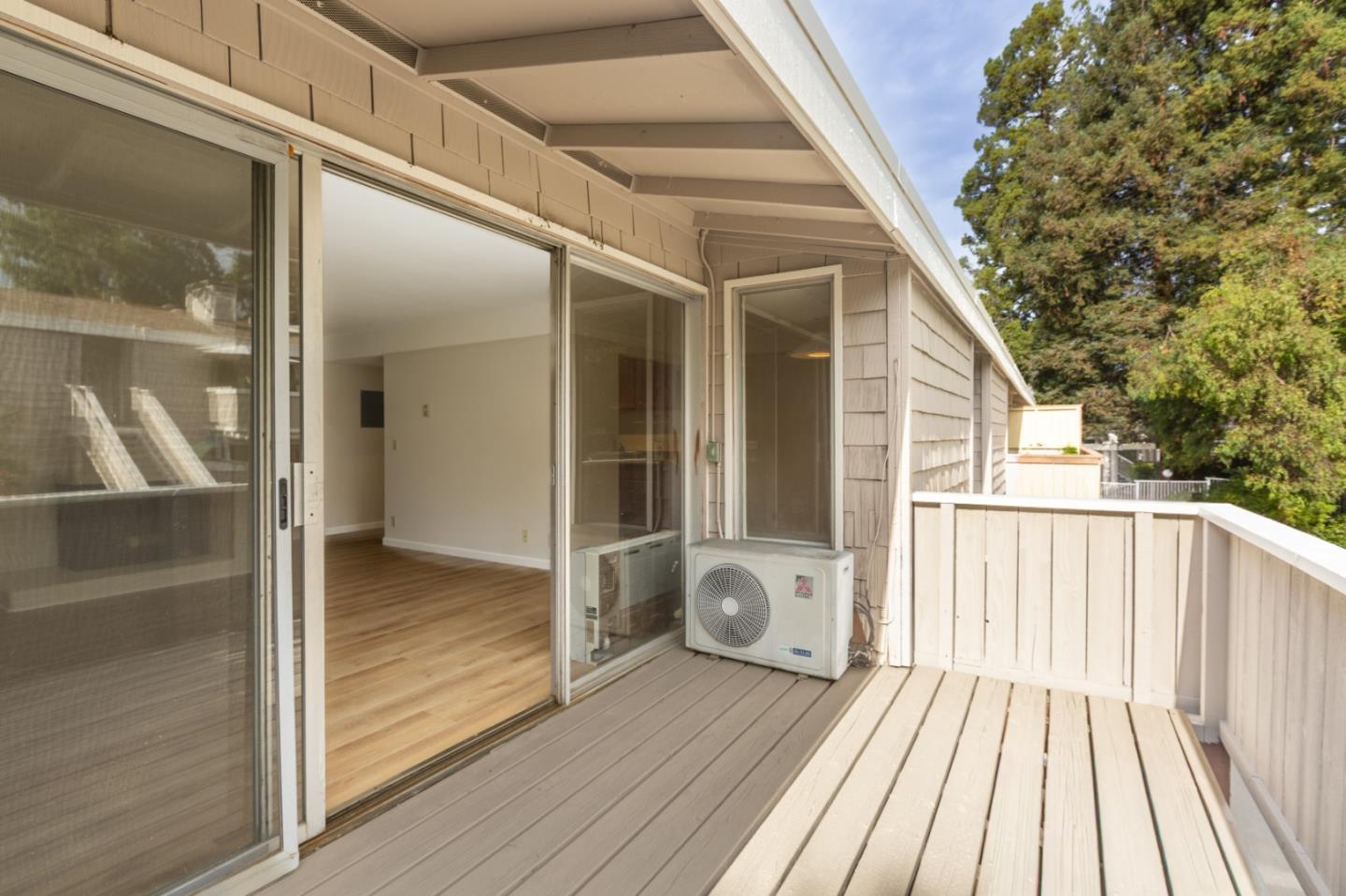 500 West Middlefield Road 18