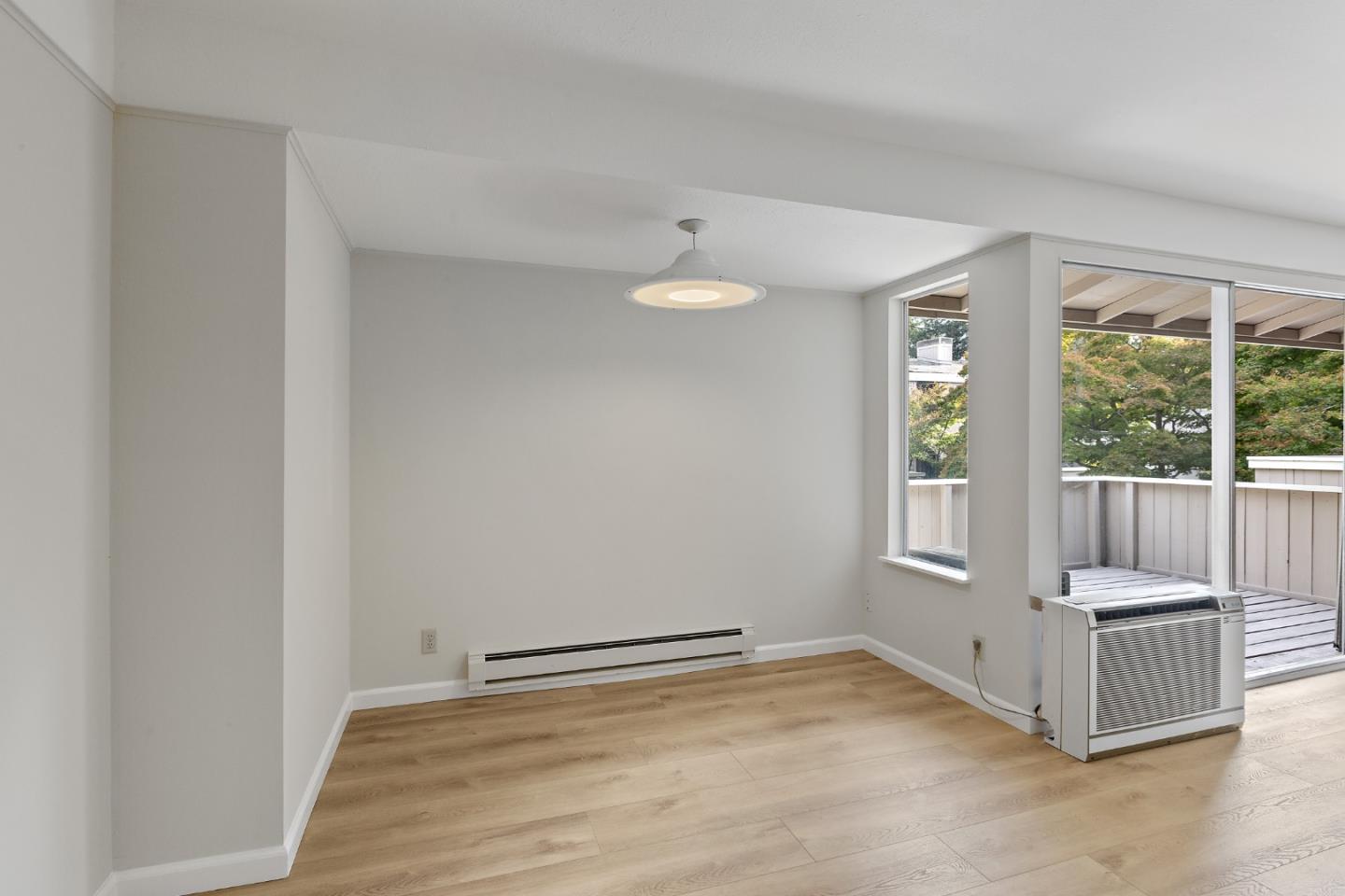 500 West Middlefield Road 18