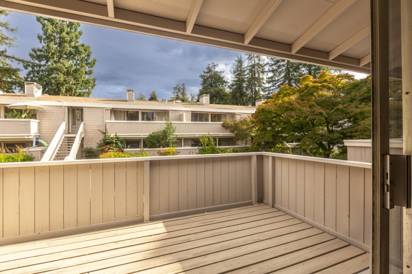 500 West Middlefield Road 18