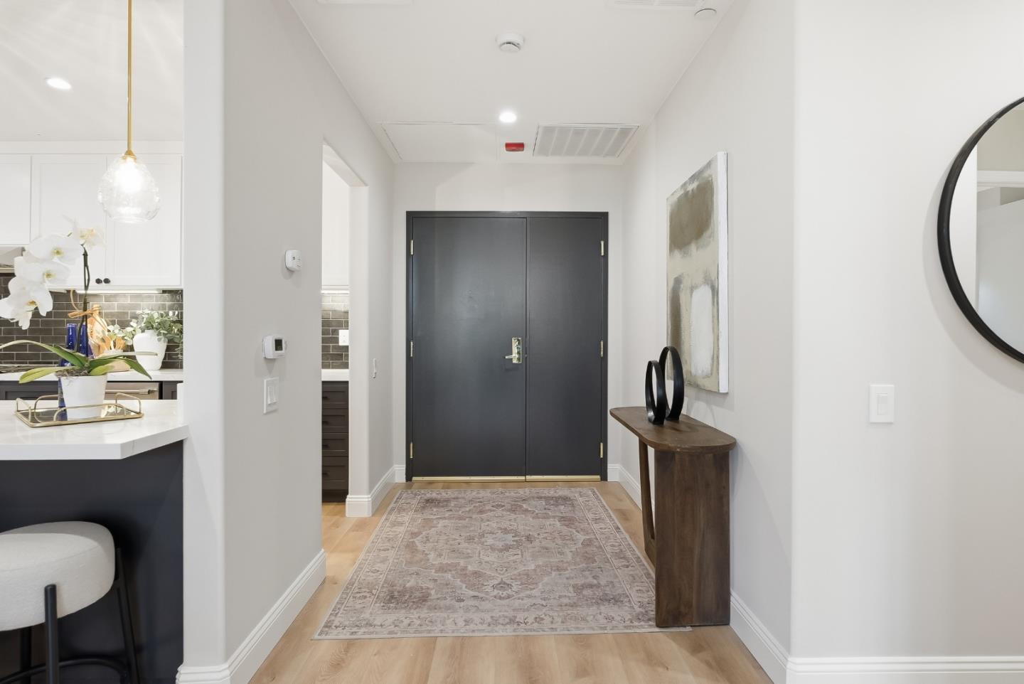 200 Sheridan Avenue 306