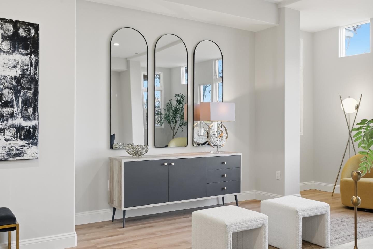 200 Sheridan Avenue 306