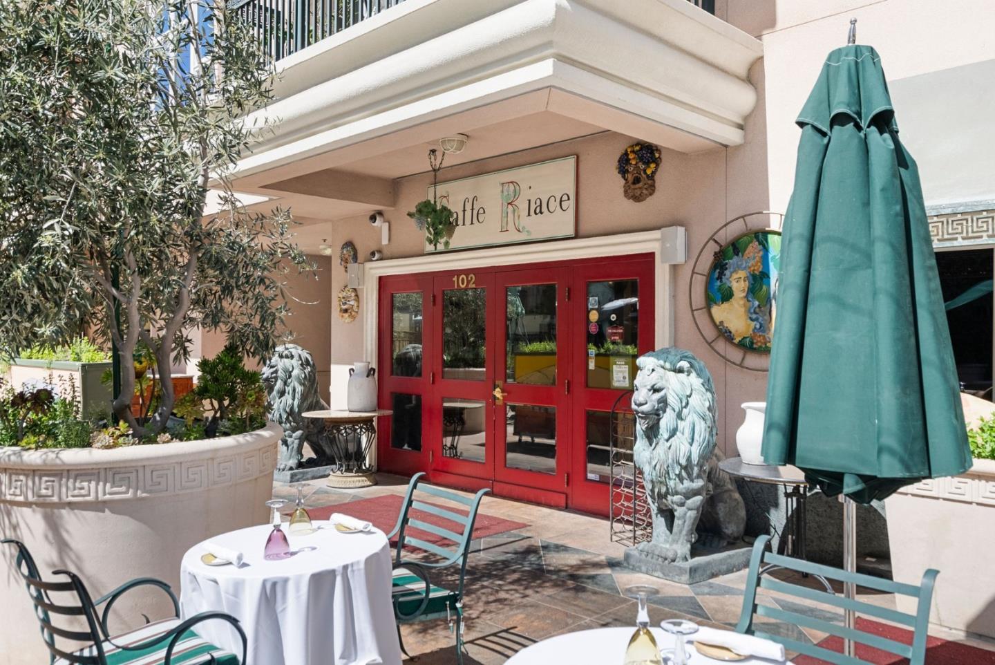 200 Sheridan Avenue 306