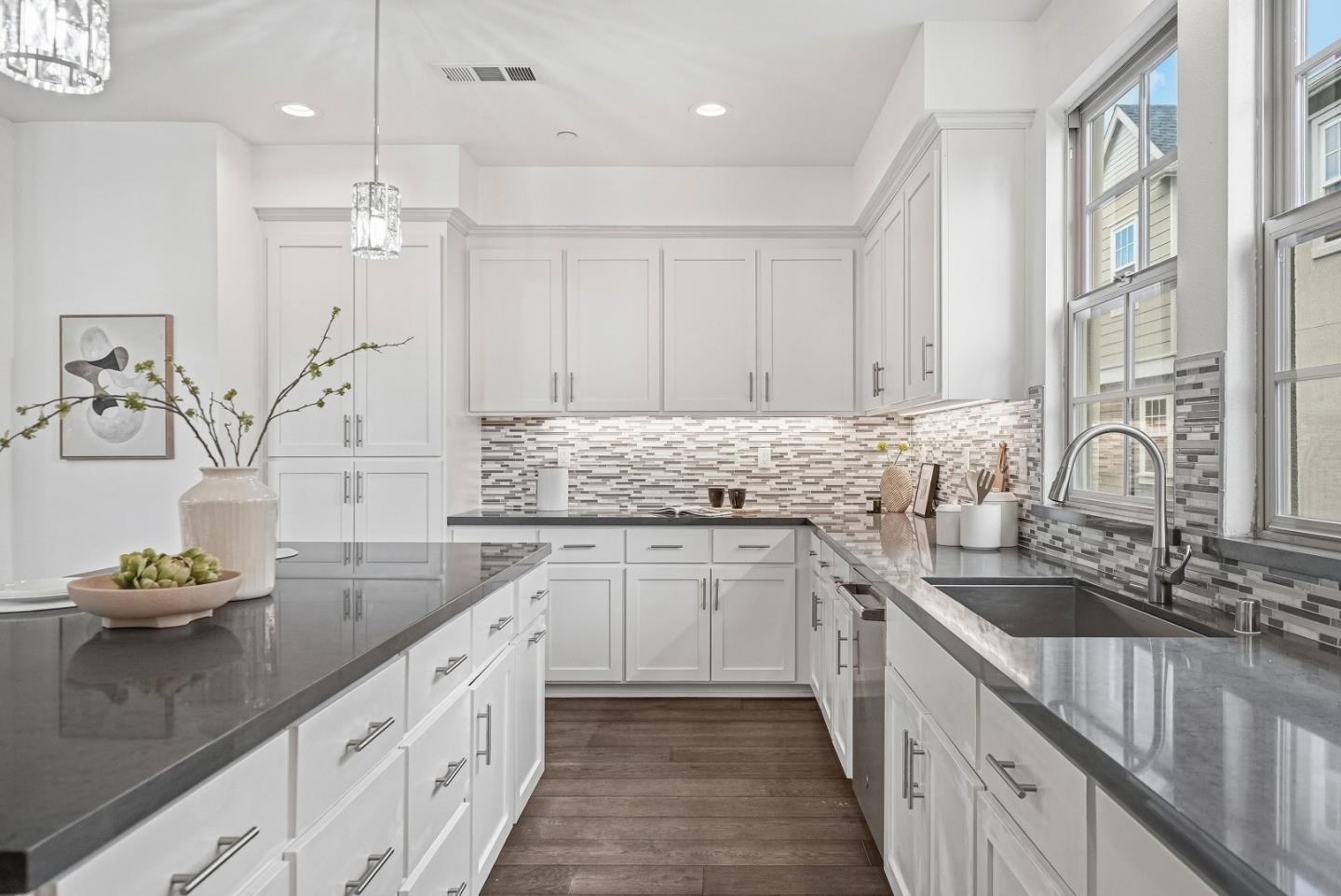 1062 Barberry Terrace