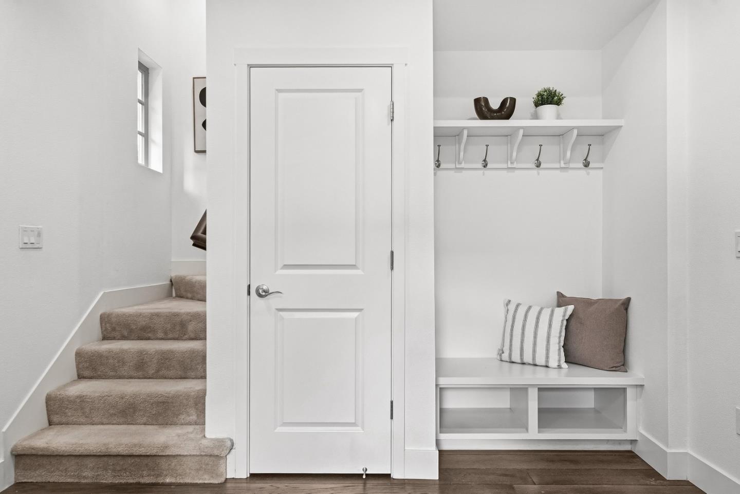 1062 Barberry Terrace