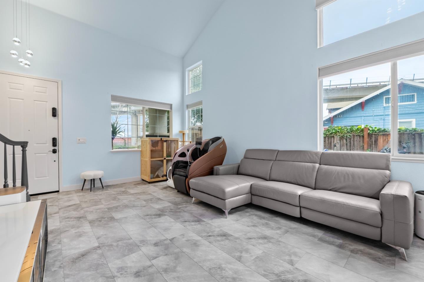 708 Raineer Court