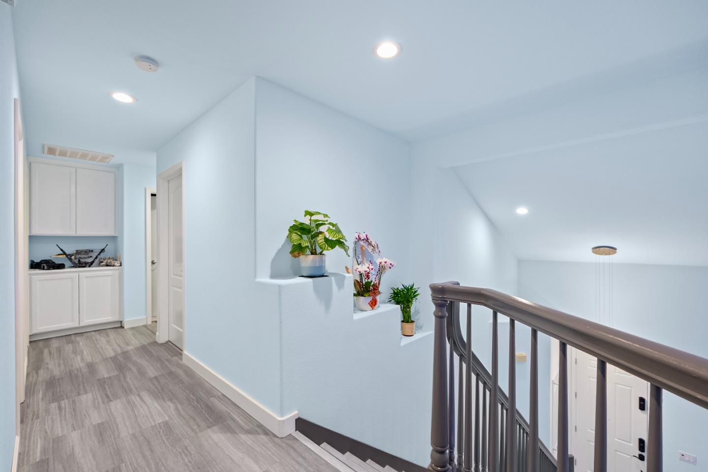 708 Raineer Court
