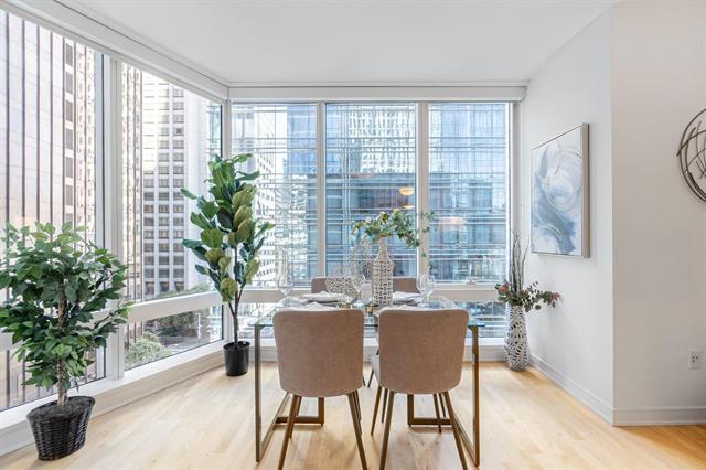 301 Mission Street 9D