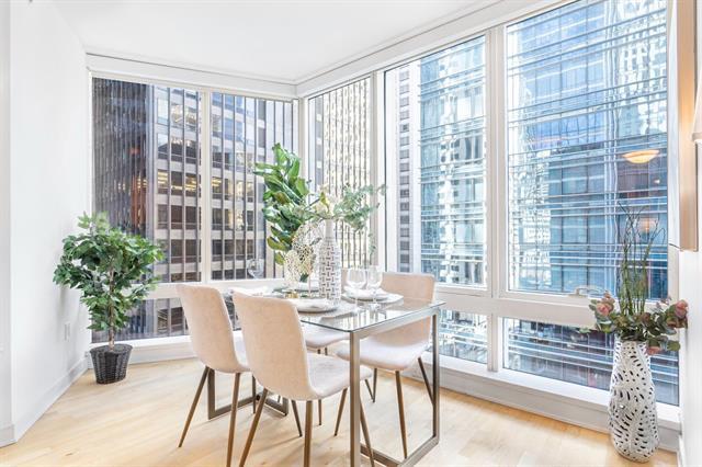 301 Mission Street 9D