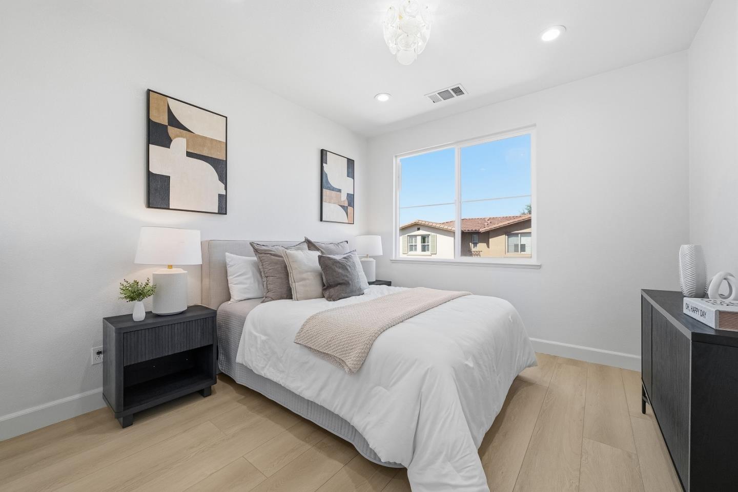 321 Santa Diana Terrace