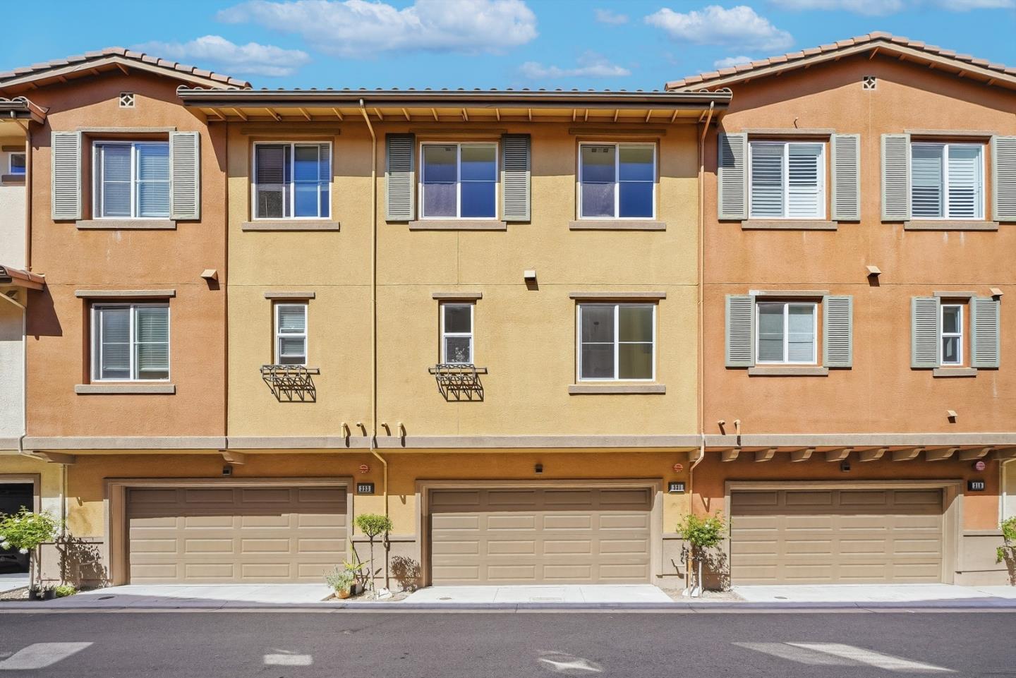 321 Santa Diana Terrace