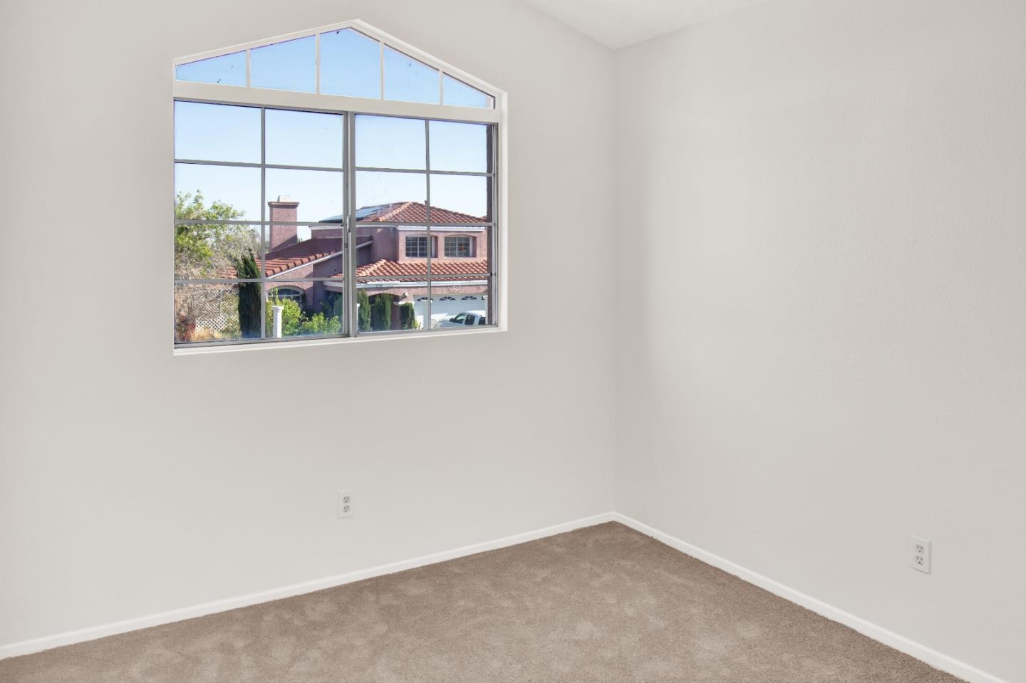 1716 Boysenberry Way