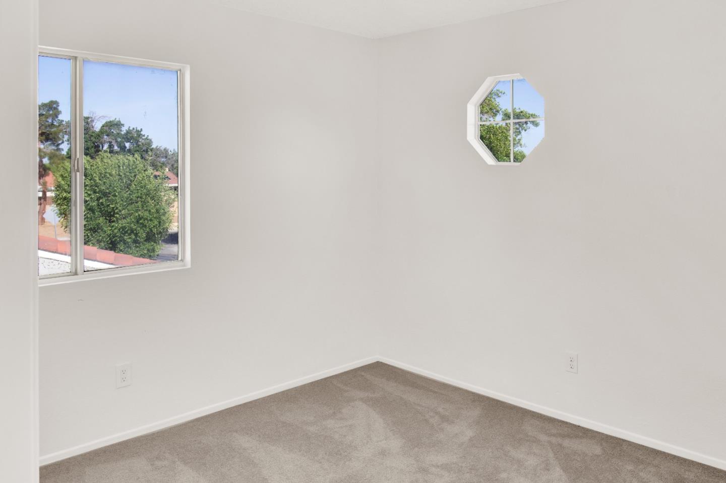 1716 Boysenberry Way