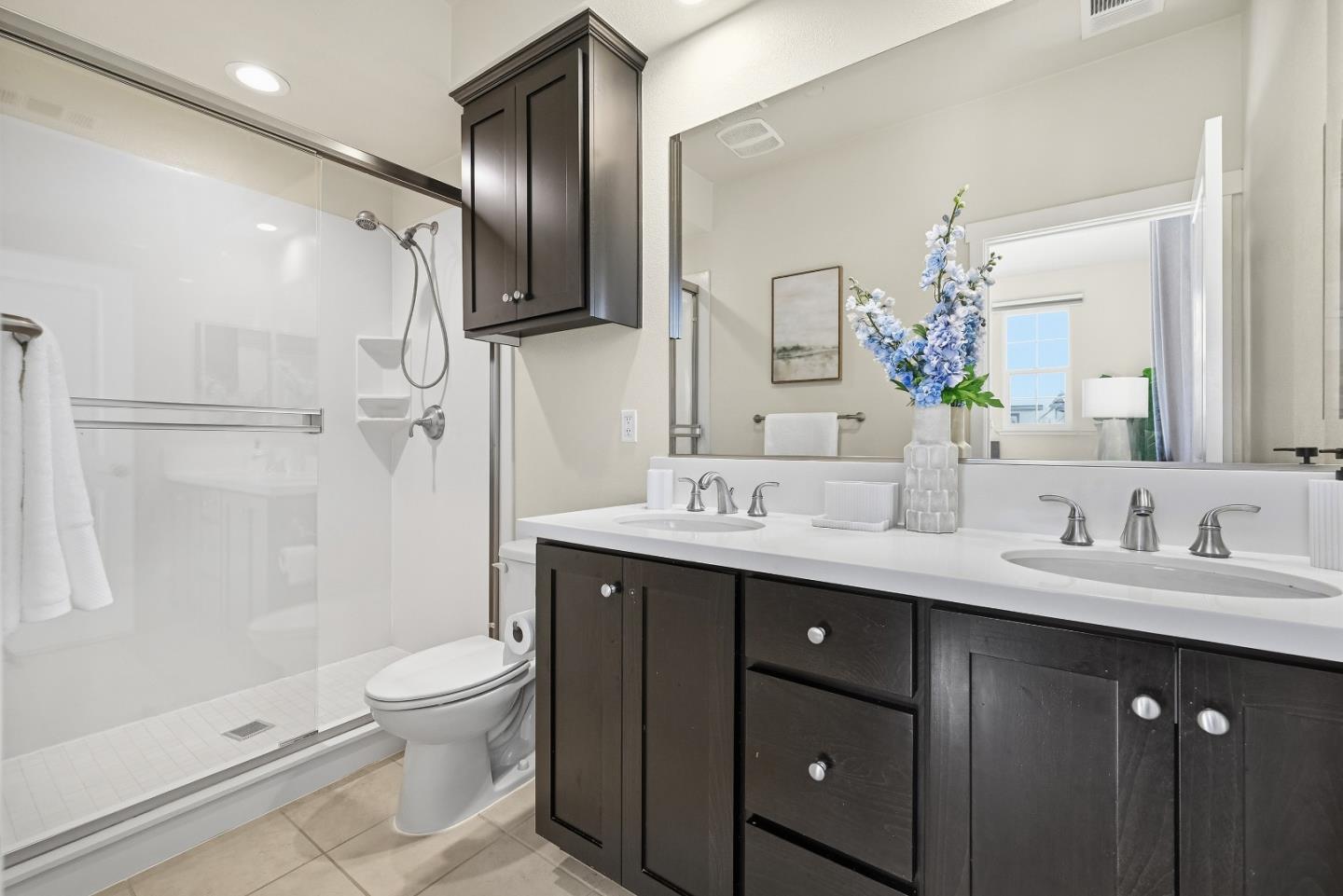 759 East Evelyn Avenue