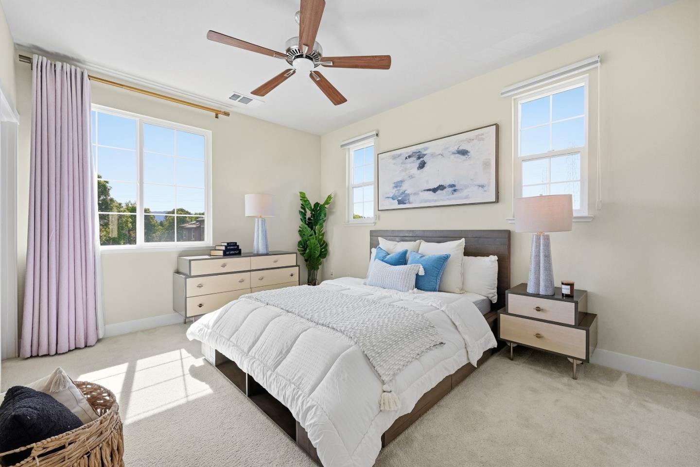 759 East Evelyn Avenue