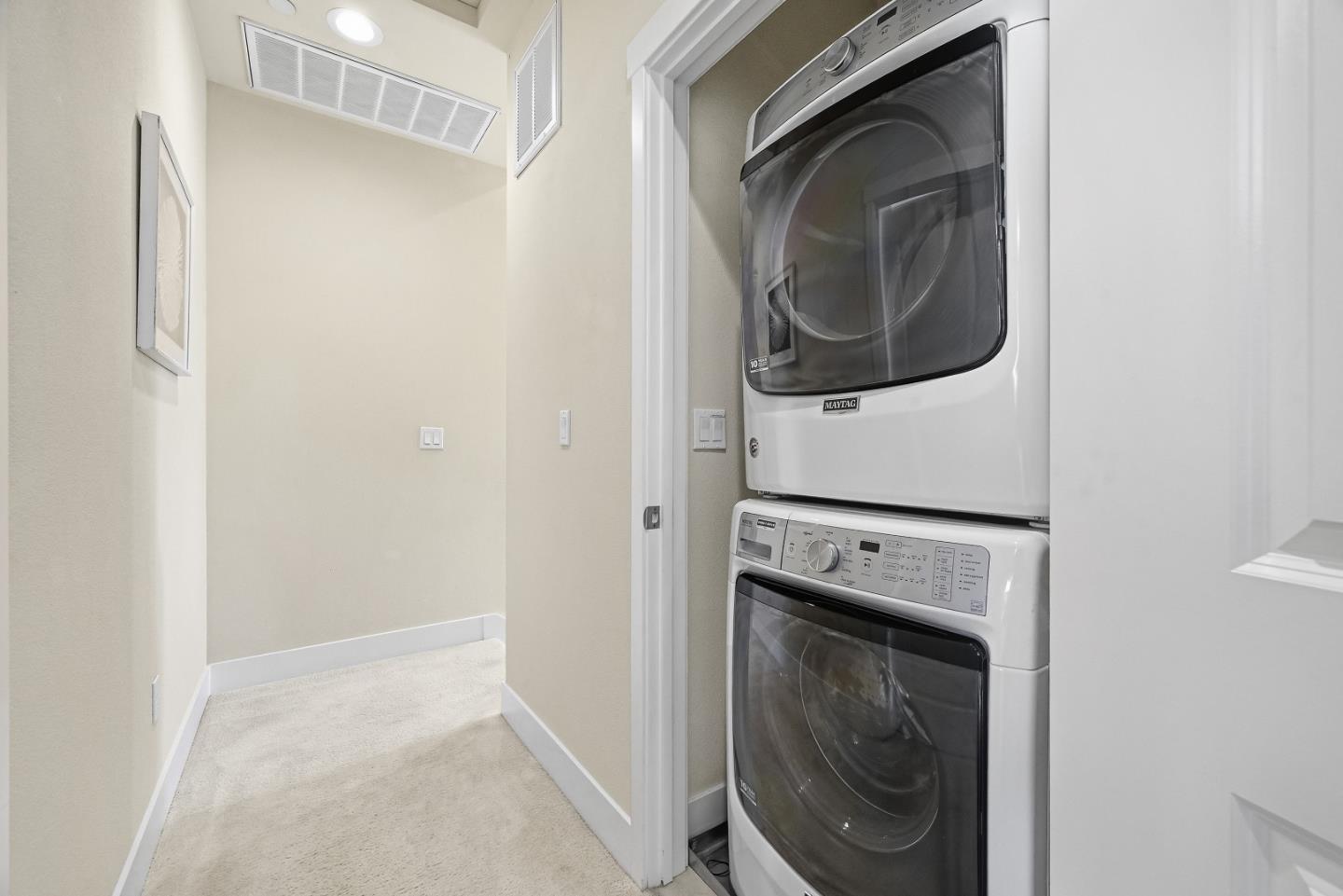 759 East Evelyn Avenue