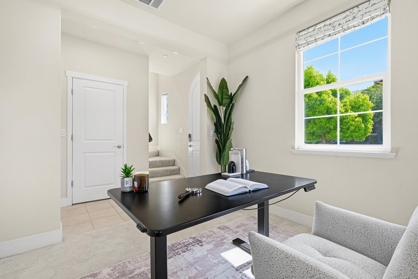 759 East Evelyn Avenue