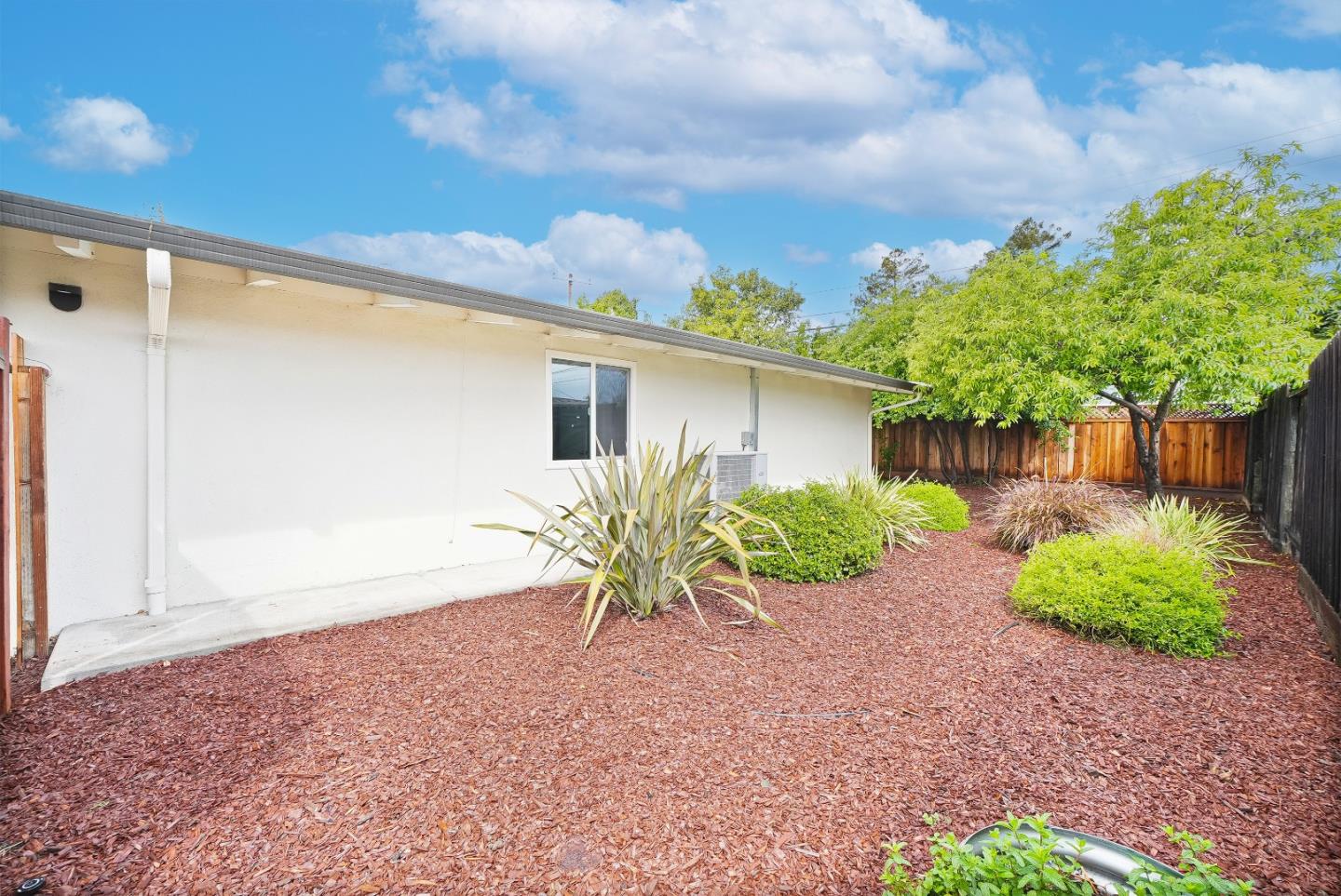 1177 Prescott Avenue