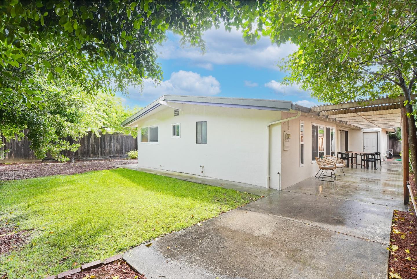 1177 Prescott Avenue