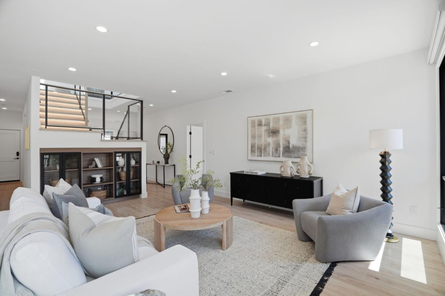 609 Waterbury Lane