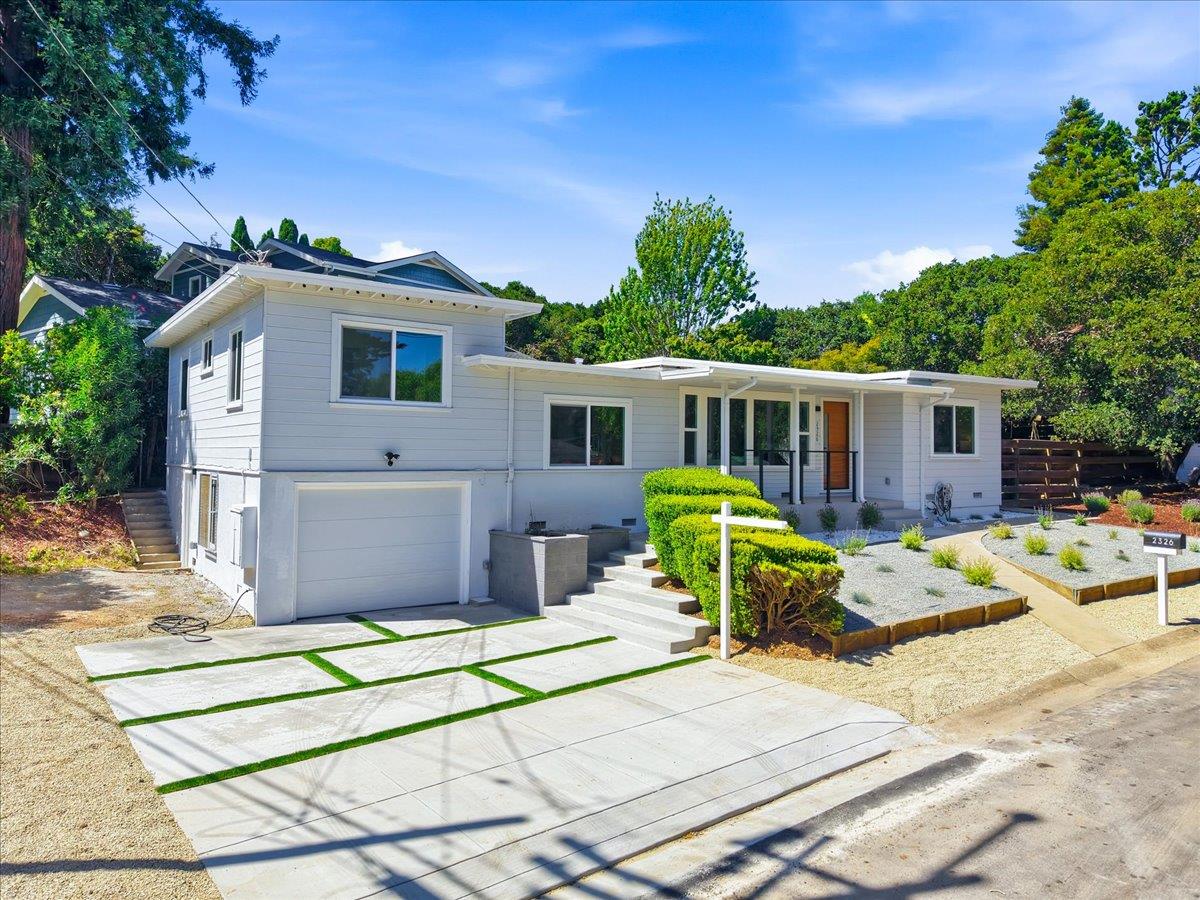 2326 Buena Vista Avenue