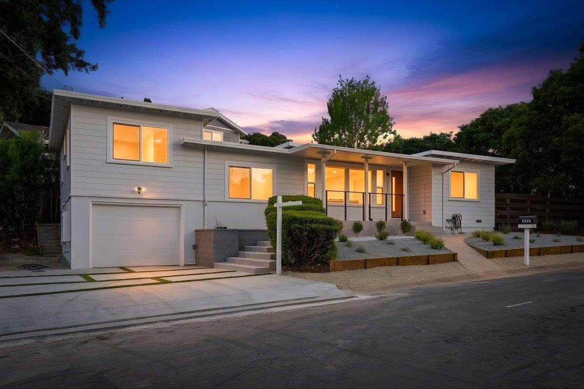 2326 Buena Vista Avenue