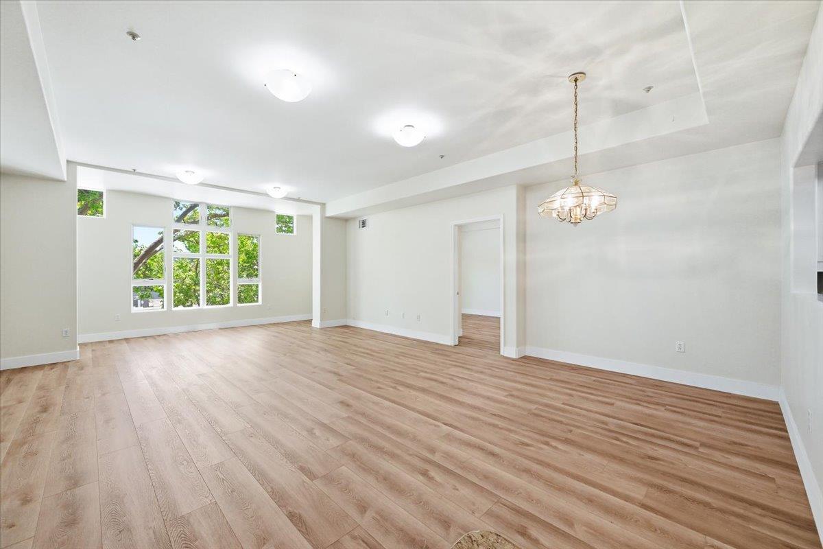 200 Sheridan Ave 308