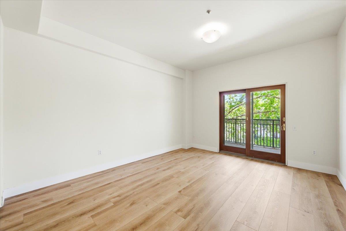 200 Sheridan Ave 308