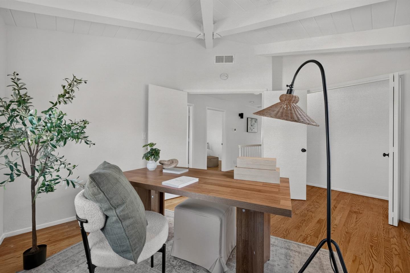 31 Seaview DR