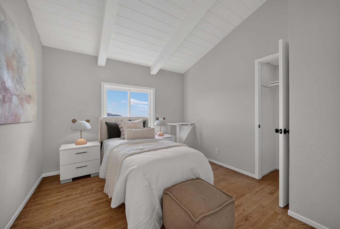 31 Seaview DR