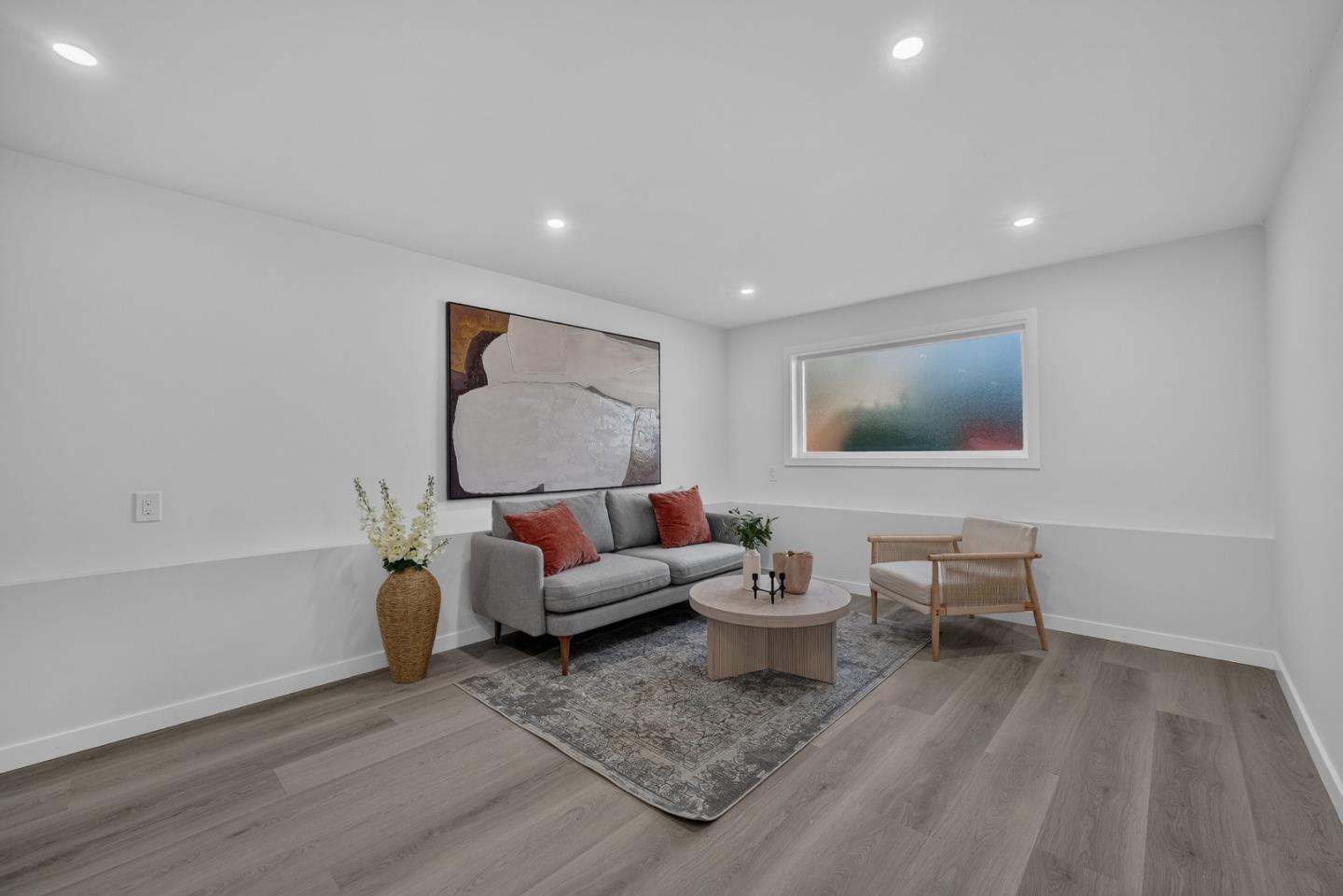 31 Seaview DR
