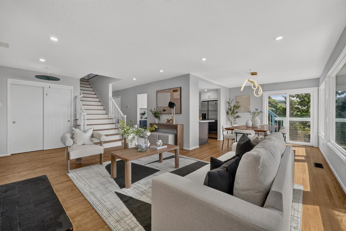 31 Seaview DR