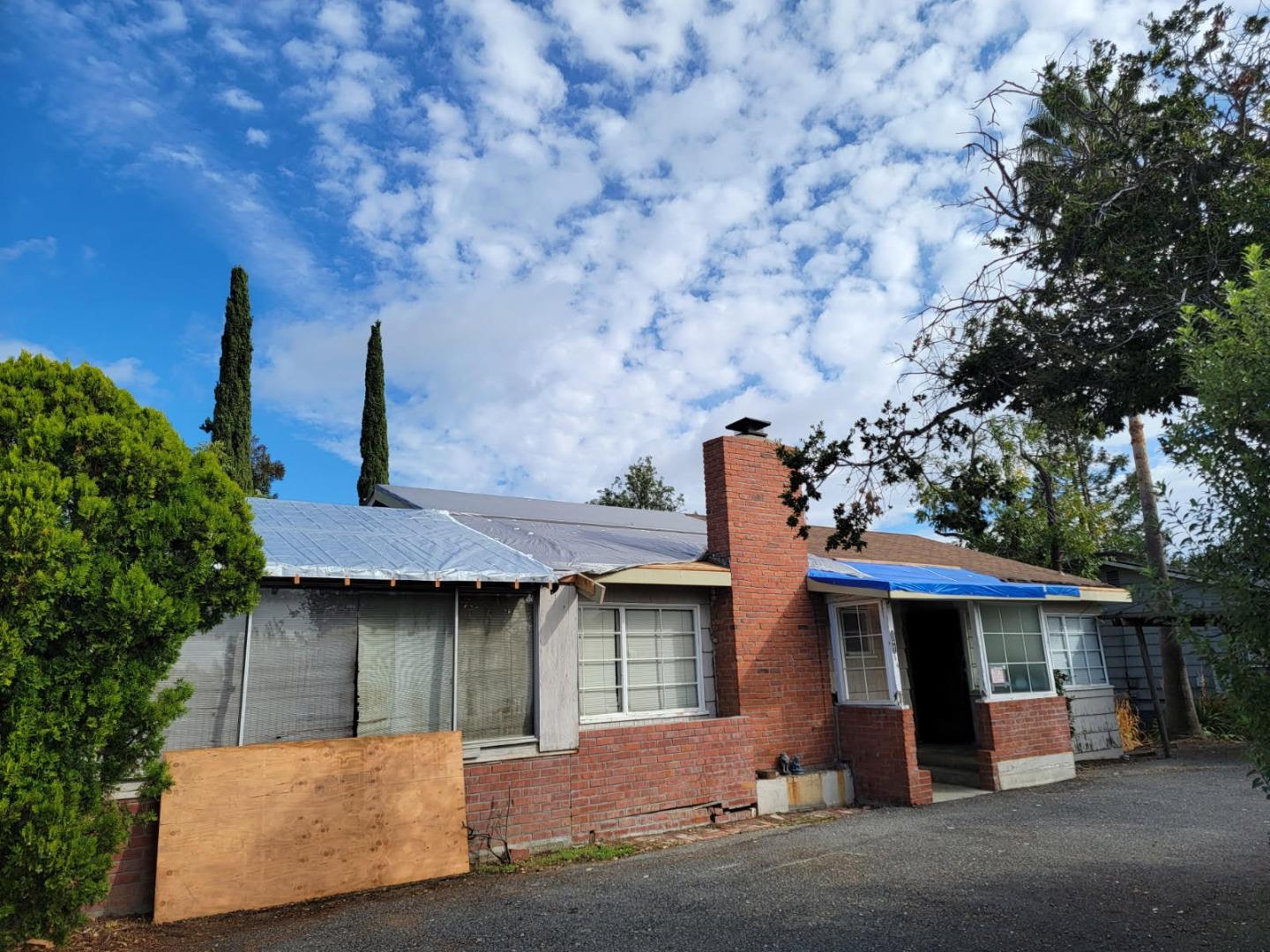 22467 Stevens Creek BLVD