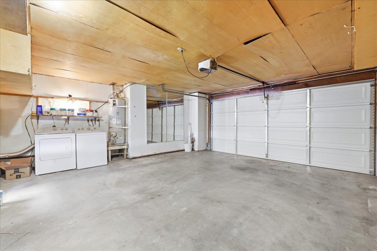 2298 Meadowgate WAY