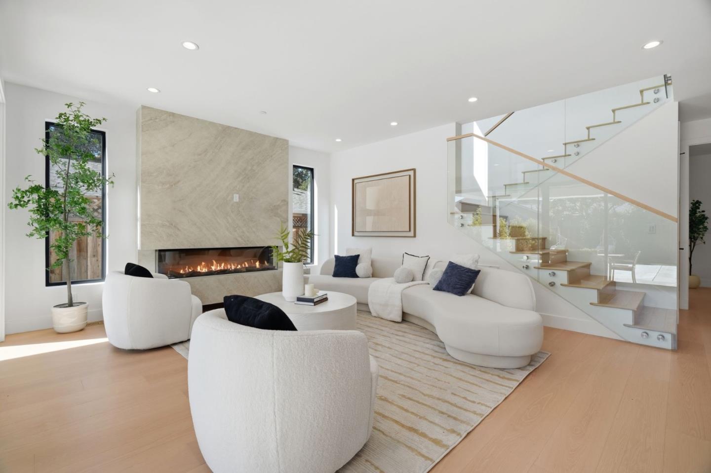 280 Yerba Buena PL