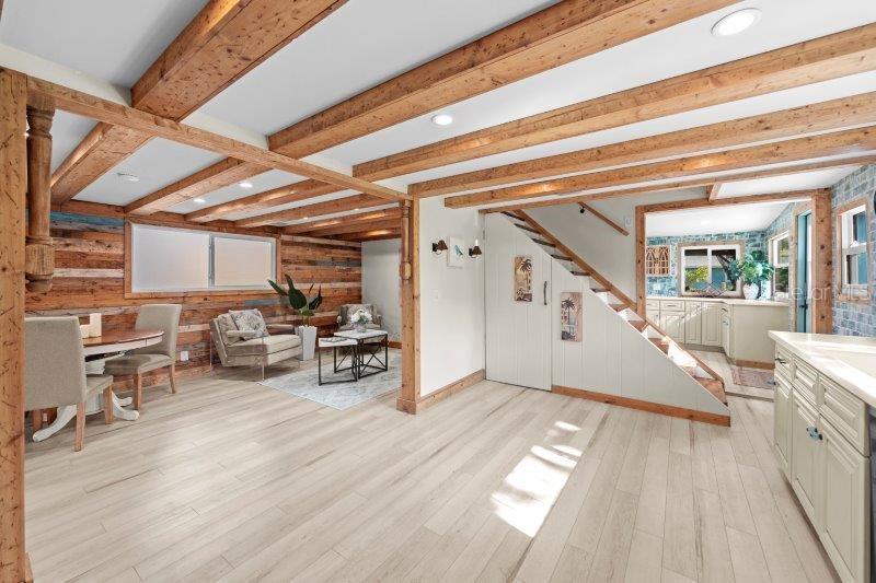 105 TUCKER AVE