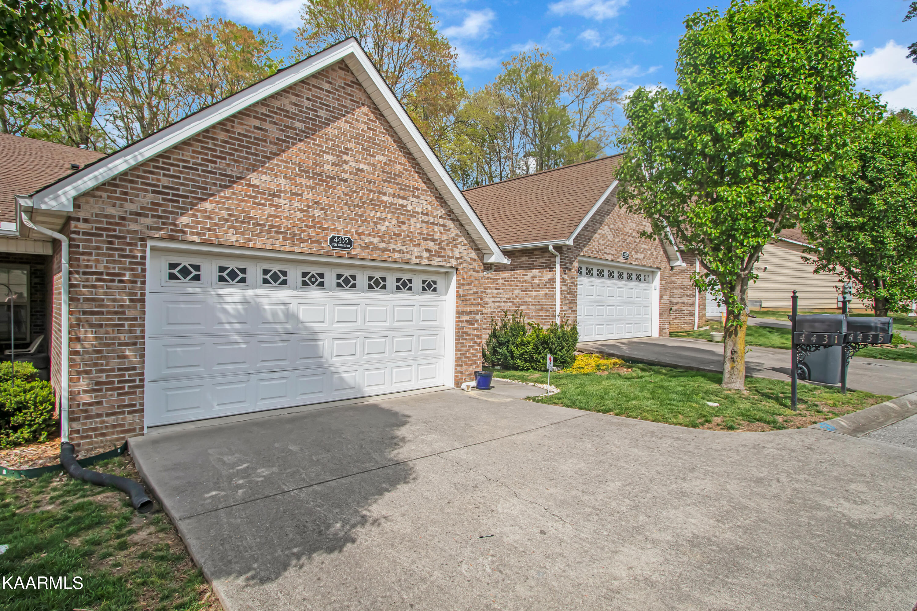 4435 Avery Village Way