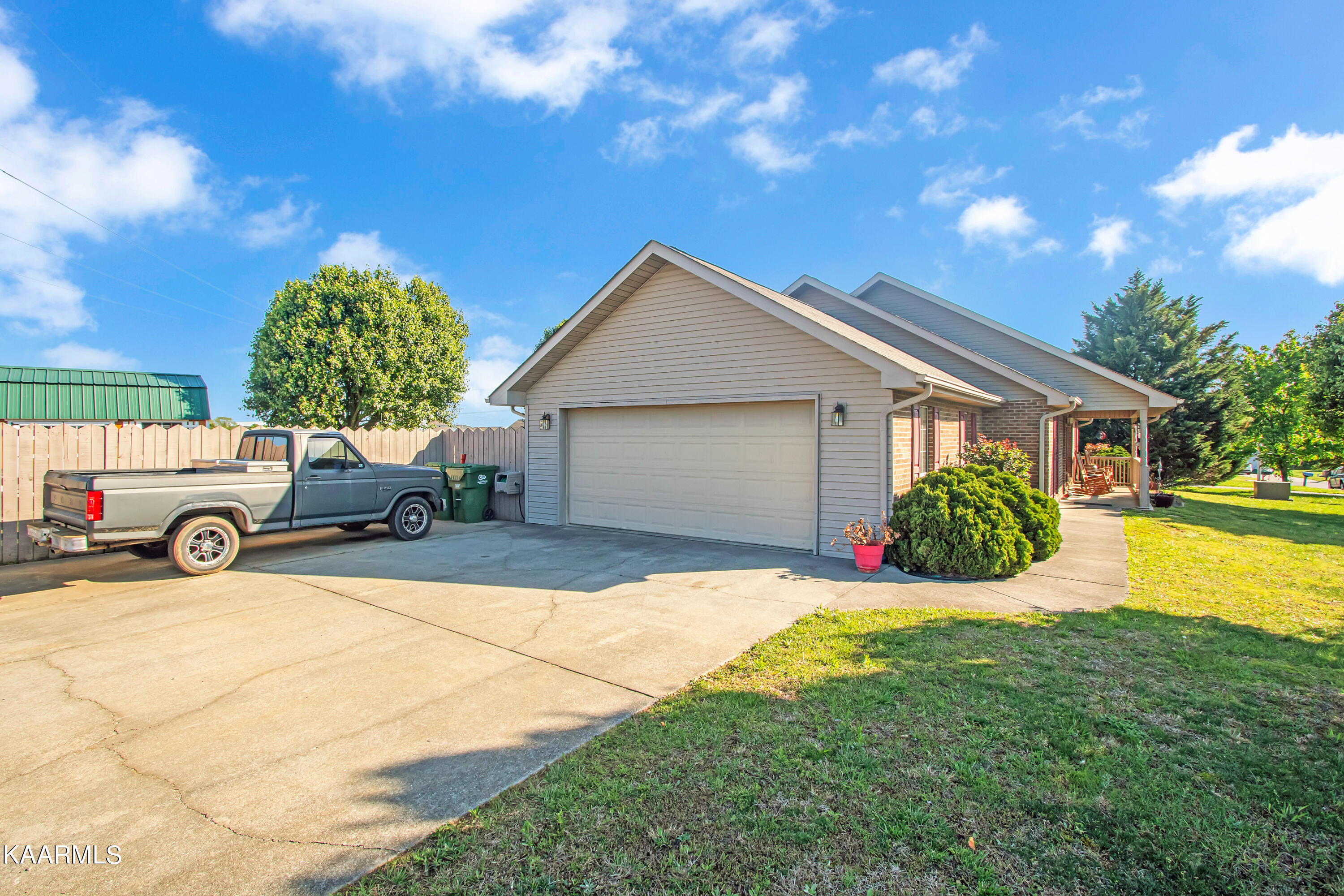 2329 Dusjane Way