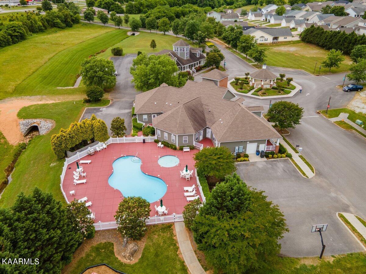415 Ashbury Circle Circle