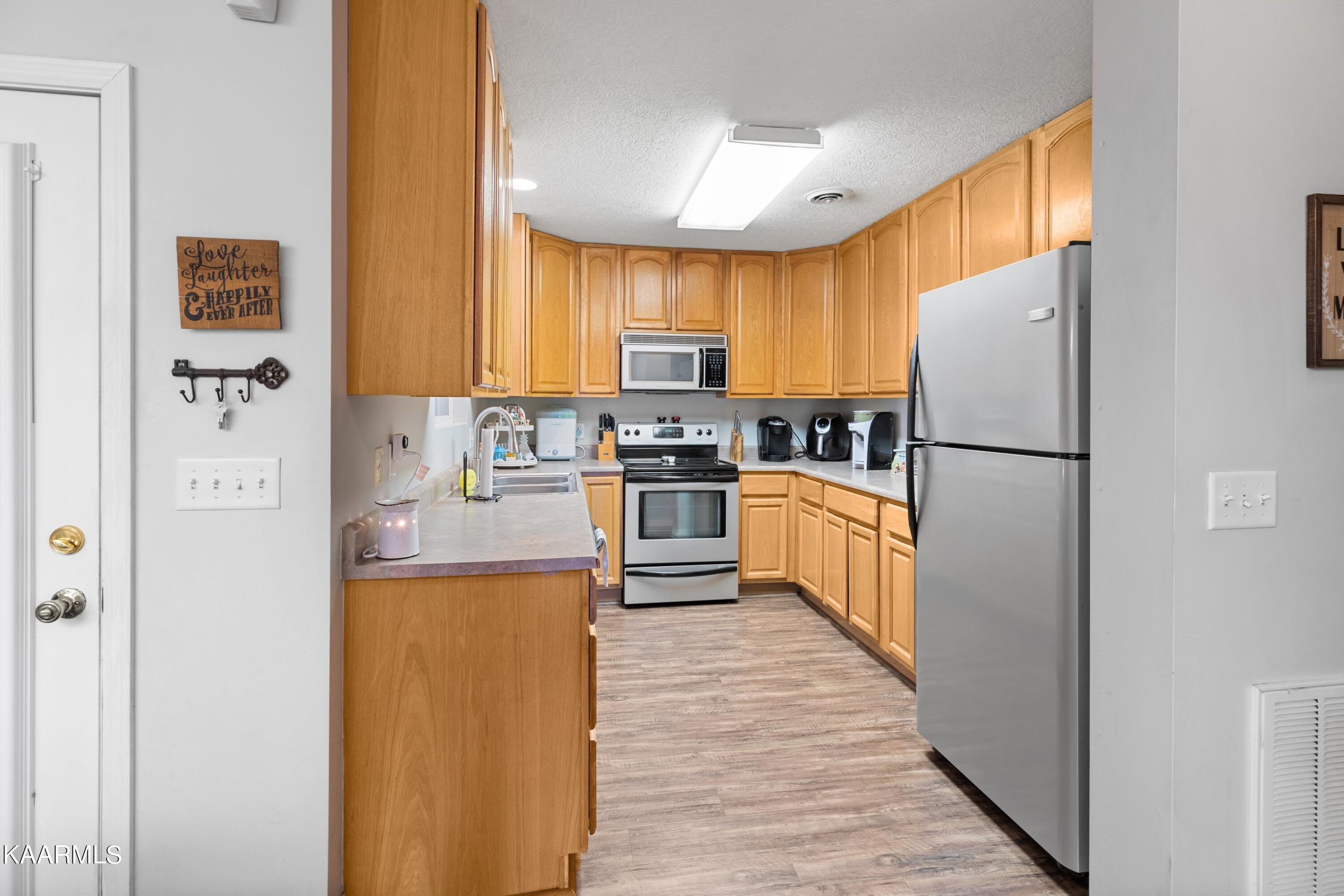 542 Delores Drive