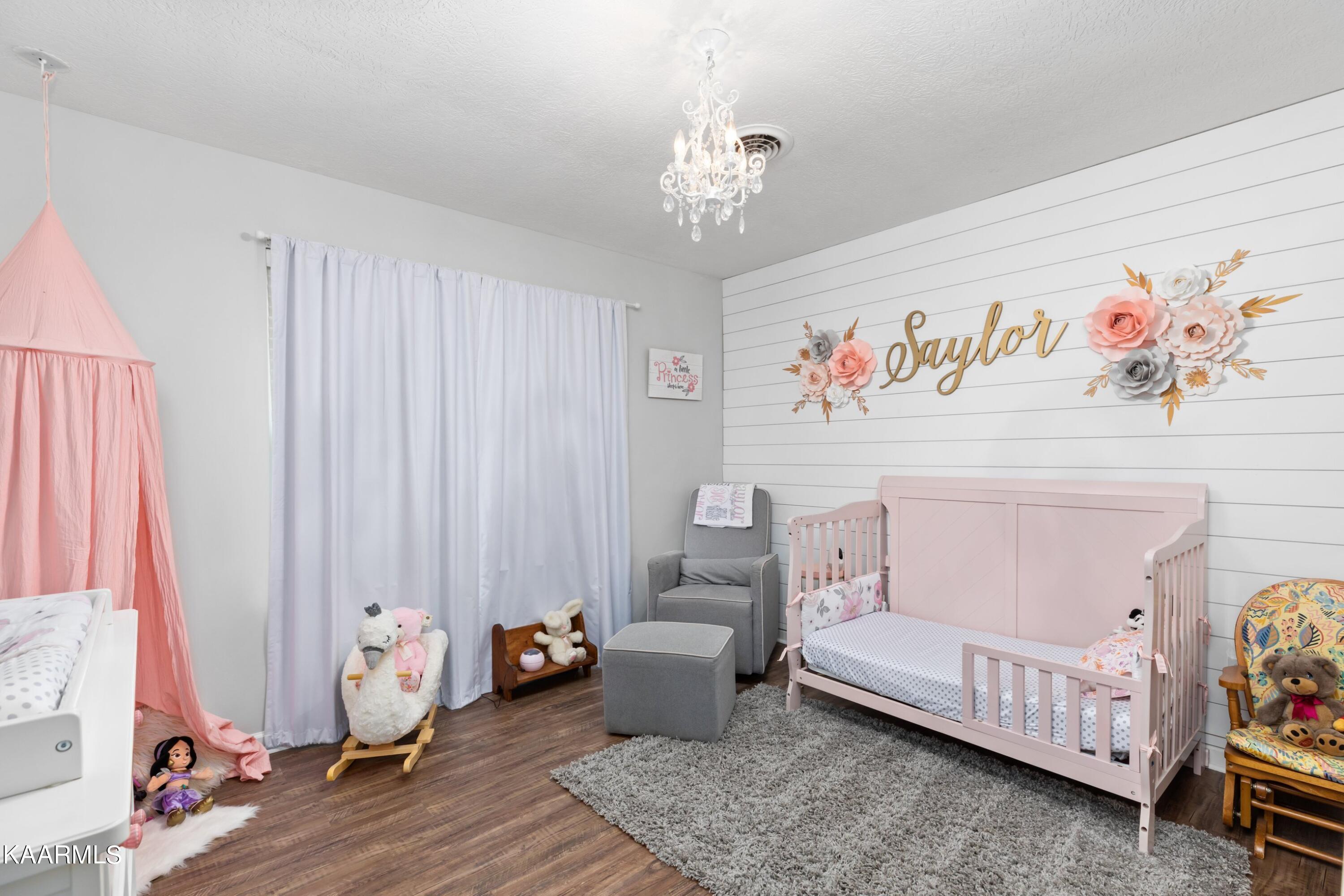 542 Delores Drive