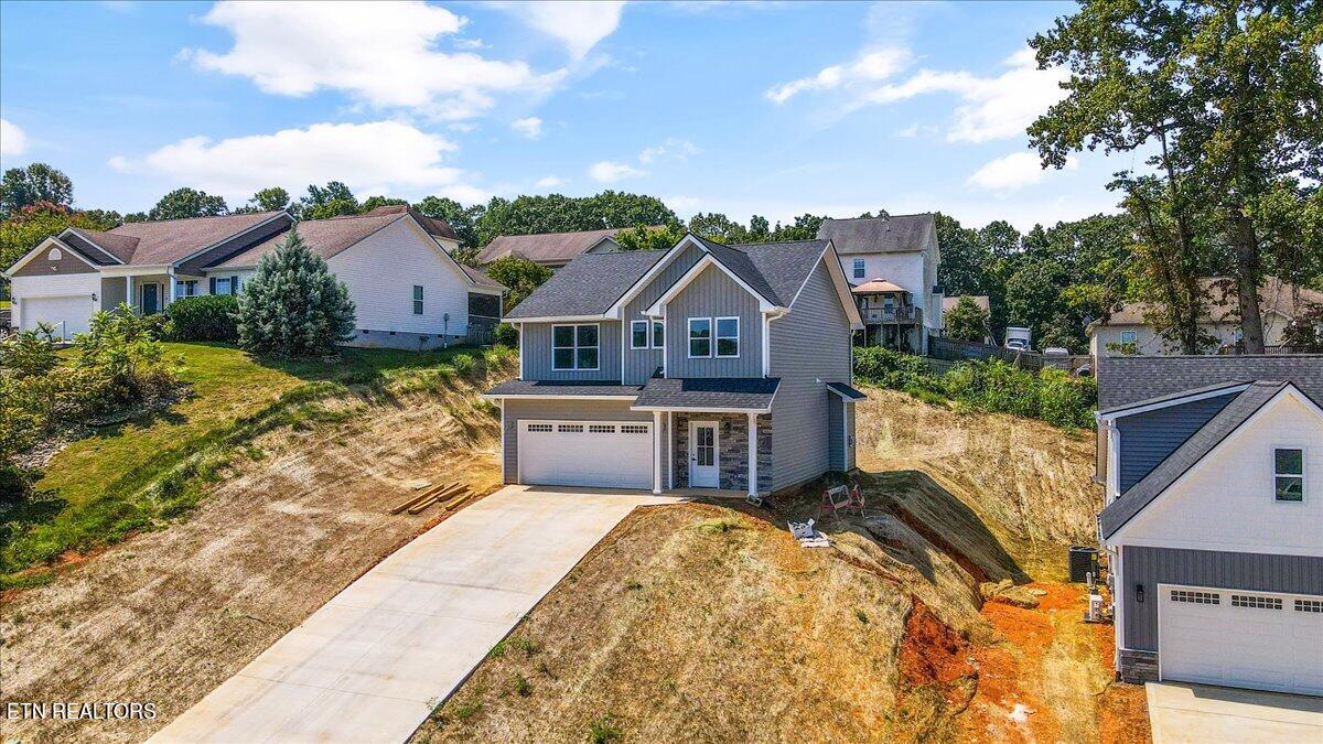 3963 Mountain Vista Rd