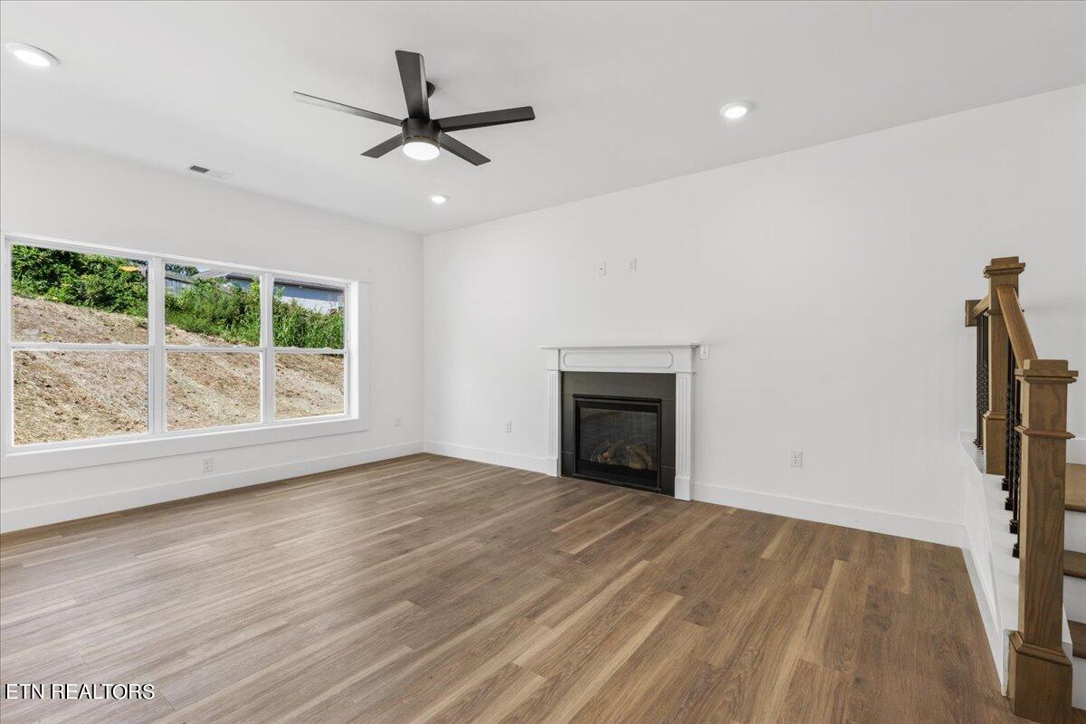 3963 Mountain Vista Rd