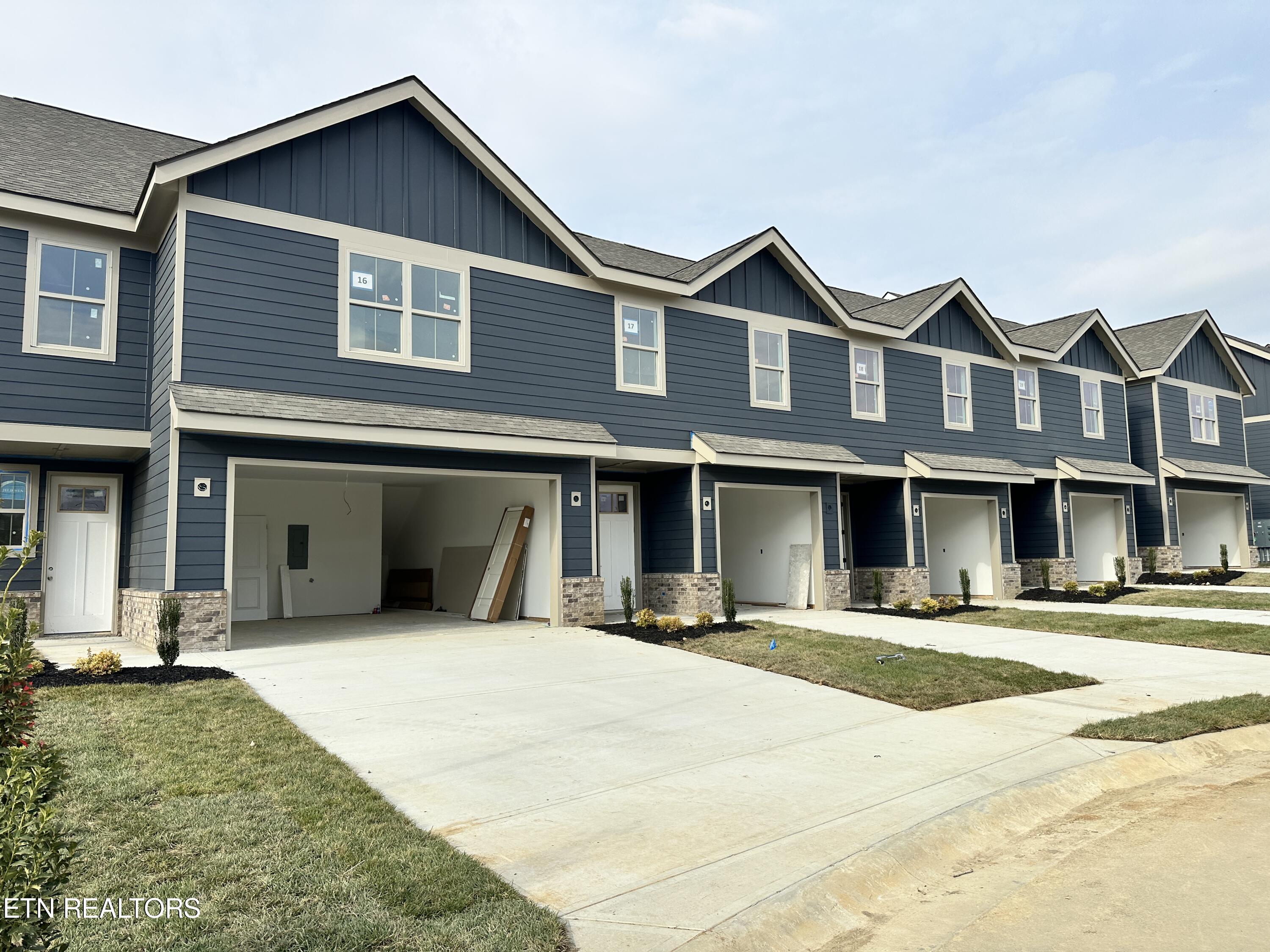 1616 Mountain Quail Circle