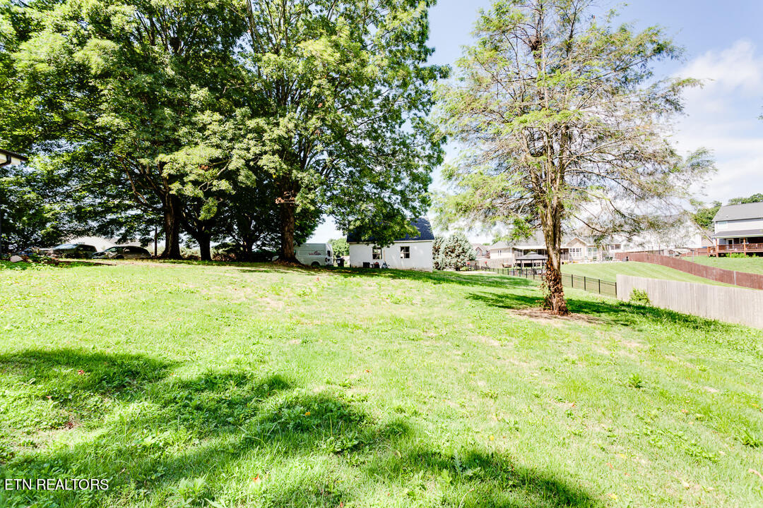 4213 Mccloud Rd
