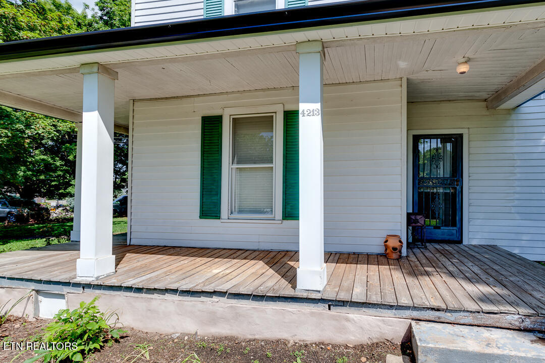 4213 Mccloud Rd