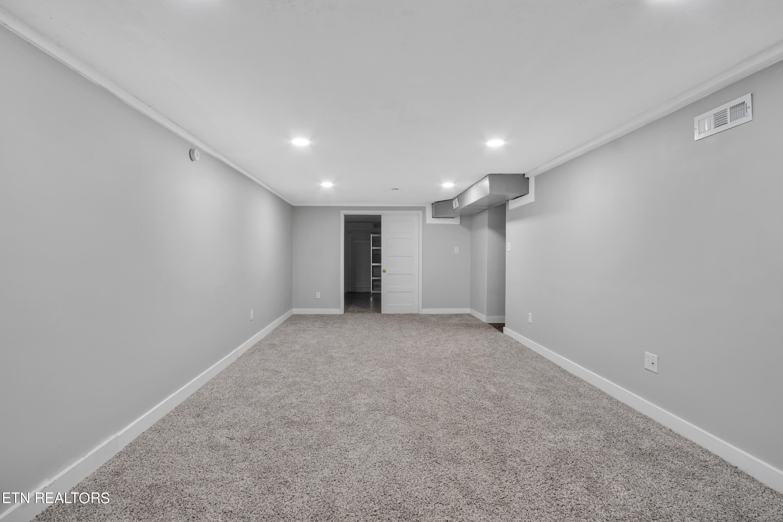 6501 NW Trousdale Rd